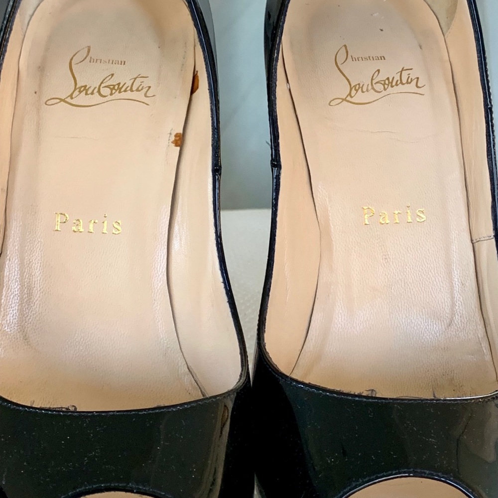 Heels - Picture 5 of 7